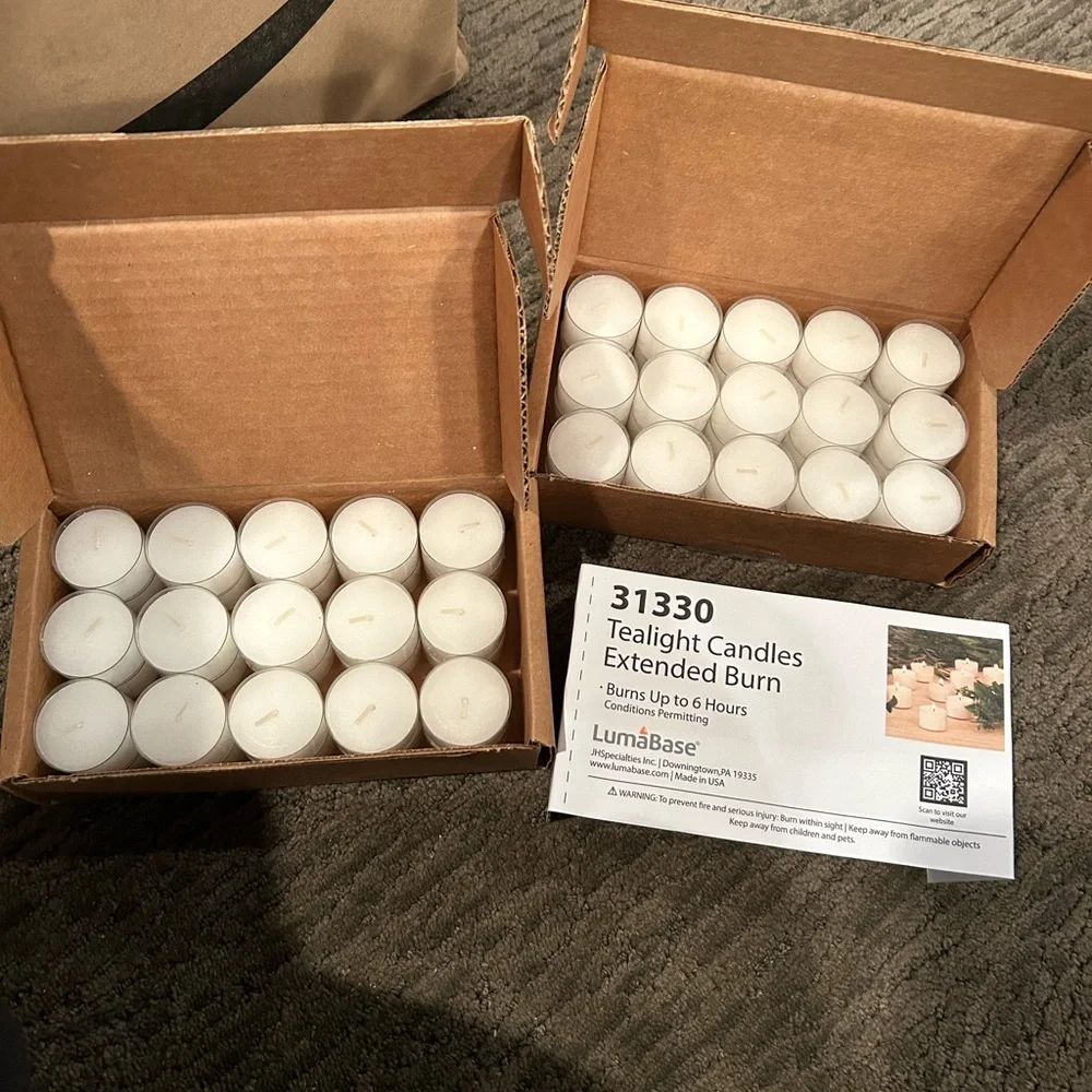 White Tealight Candles - Picture 2 of 4